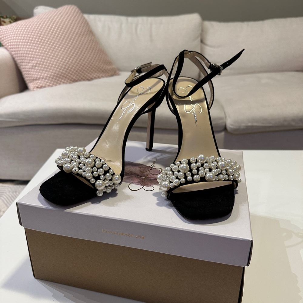 Jessica Simpson Pearl Black Heels